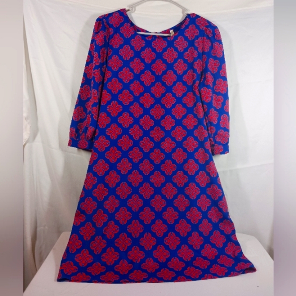 Light weight wrinkle free dress by d'closet